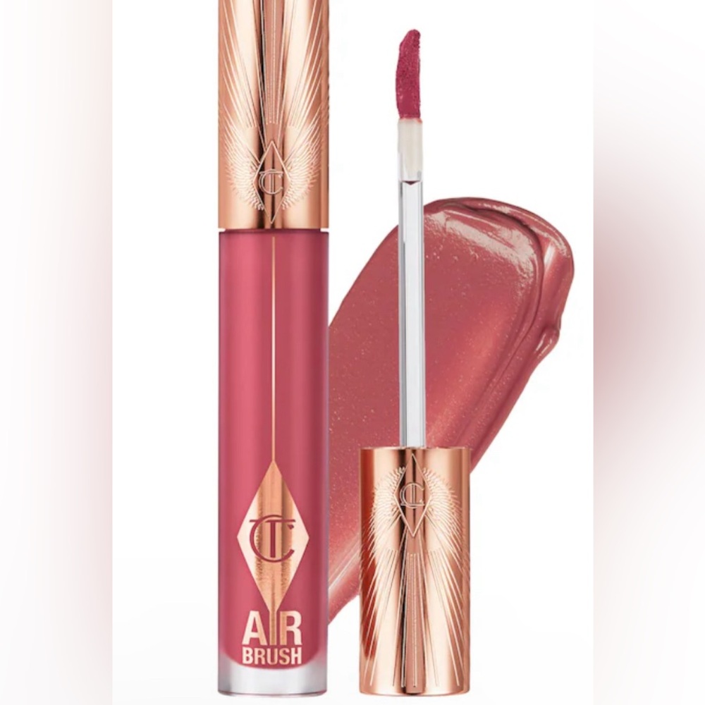 Charlotte Tilbury
Airbrush Flawless Matte Lip Blur Liquid Lipstick-Rose Blur - Picture 1 of 3